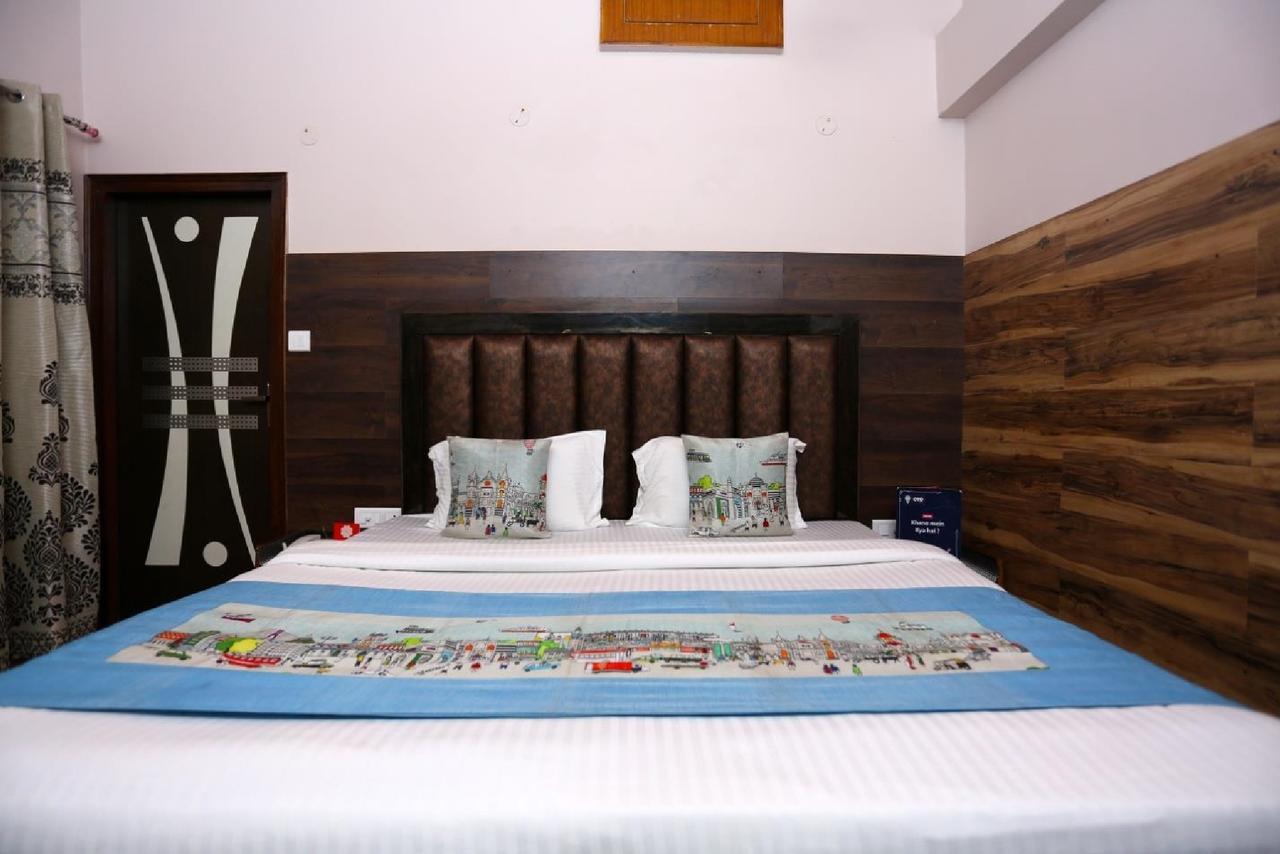 เอแคม ลอดจ์ Hotel ไนนิตัล ภายนอก รูปภาพ